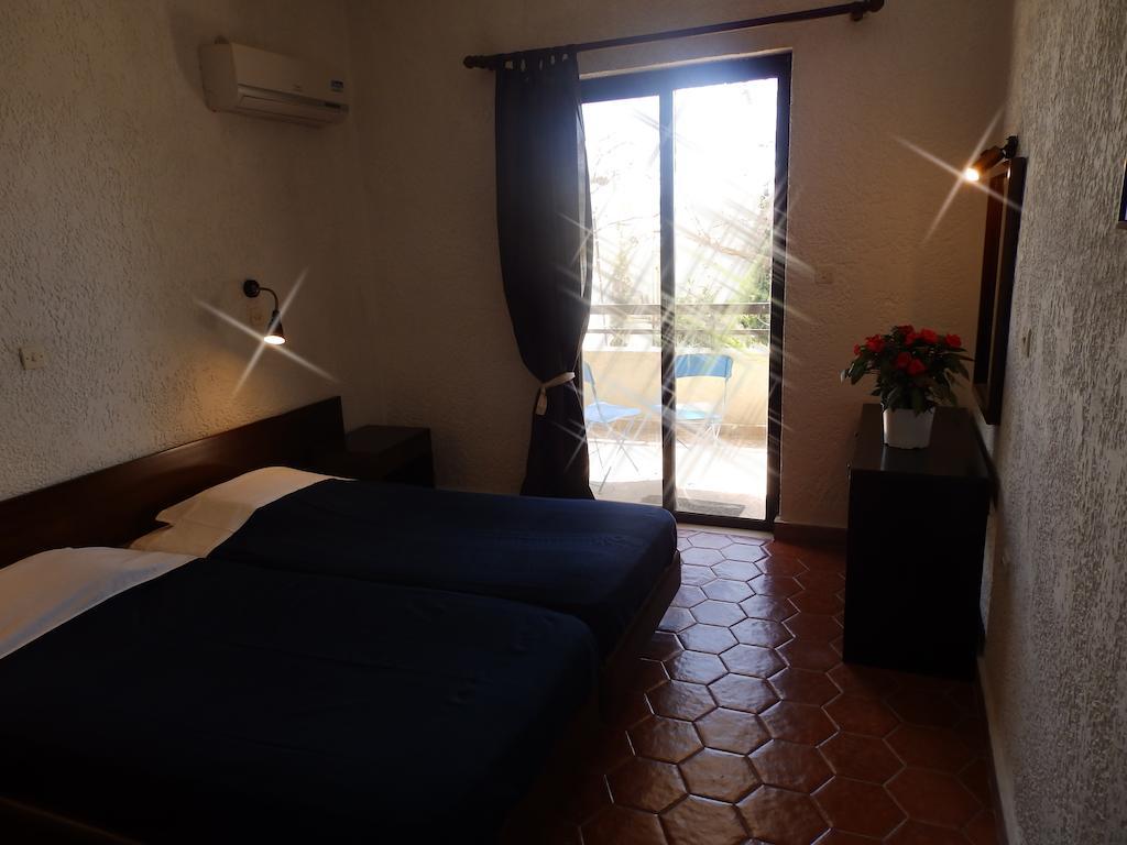 Emmanuel Apartments Rhodes City Habitación foto